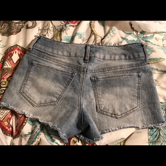 Short - Picture 2 of 3